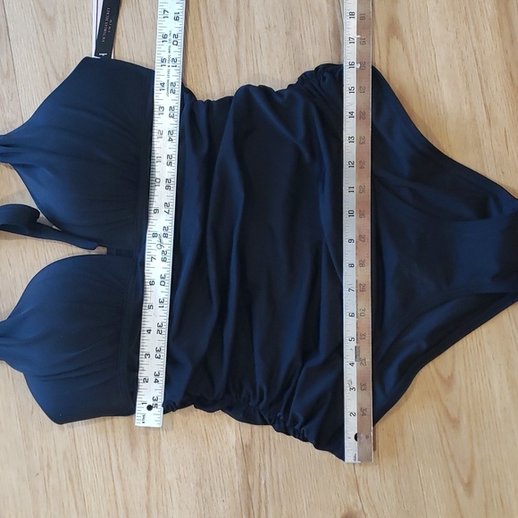 Victoria's Secret Swimwear Black Halter Top Size Large NWT - Picture 5 of 5
